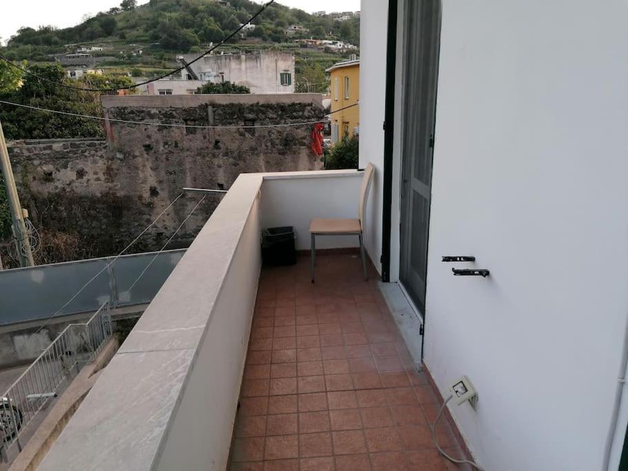 Grazioso Appartamento A Ischia Zona Pilastri Buitenkant foto
