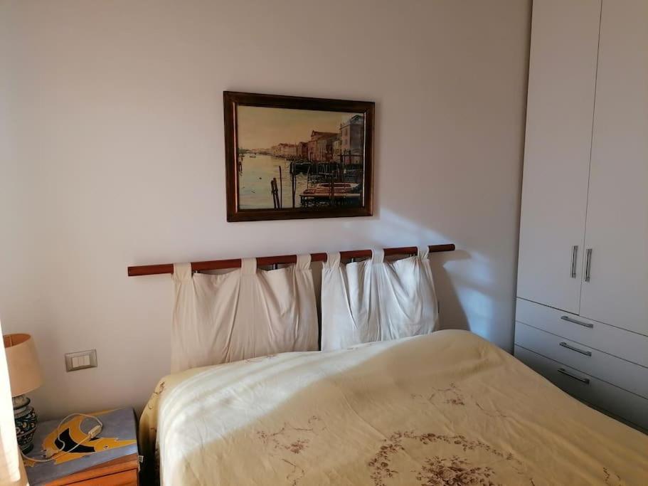 Grazioso Appartamento A Ischia Zona Pilastri Buitenkant foto